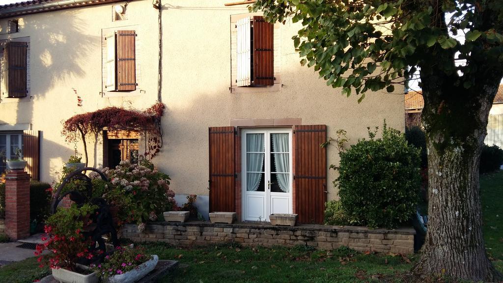 Charmante Maison A La Ferme Valderies ภายนอก รูปภาพ